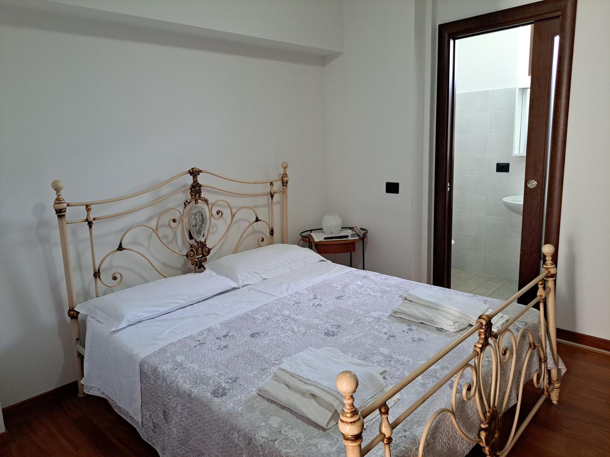B & B Le Tre Rose Tollo Exterior foto